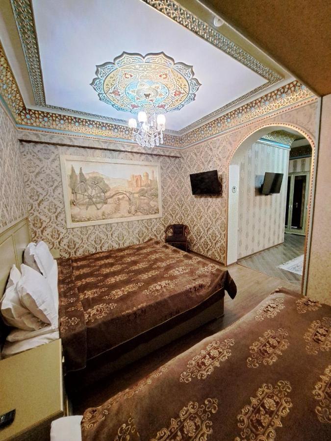 Edem Plaza Hotel Bukhara Exterior photo